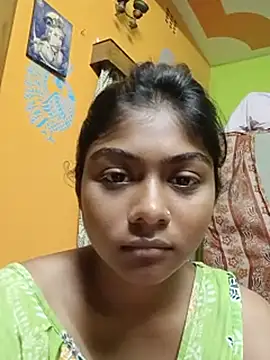 Cute diya023 online show from 06/13/26, 06:39