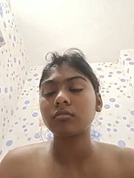 Cute diya023 online show from 06/16/26, 07:11