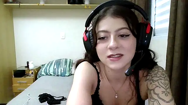 GabriellaManhas online show from 03/08/26, 02:54