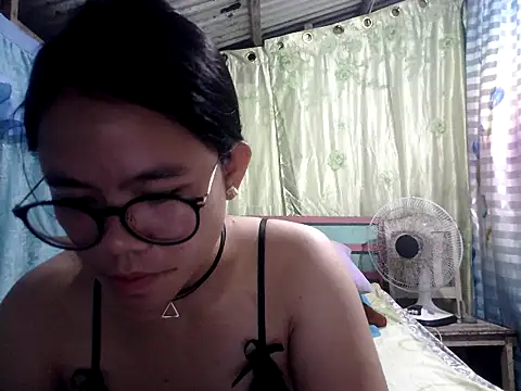 xxdreamgirl69 online show from 02/14/26, 10:06