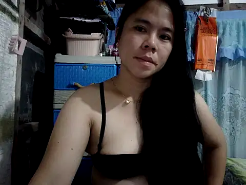 xxdreamgirl69 online show from 03/11/26, 09:43