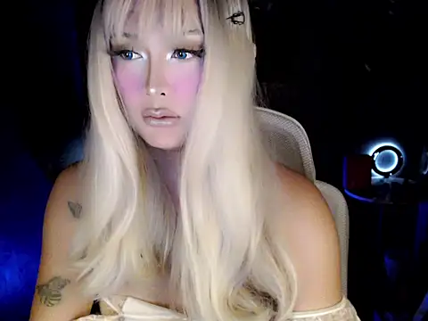 Snapshot of urfuckingdoll69 chatting on 07/12/26, 08:16 urfuckingdoll69 online show from 07/12/26, 08:16