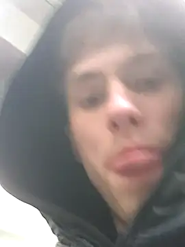 FreeRich online show from 12/19/25, 04:14