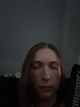 ZaraHill online show from 12/23/25, 02:53