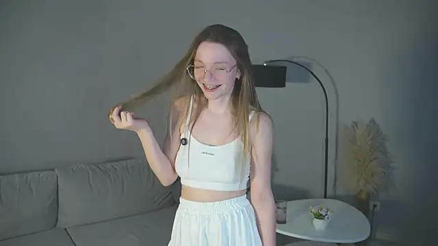 JaleesaIser online show from 12/02/25, 08:19