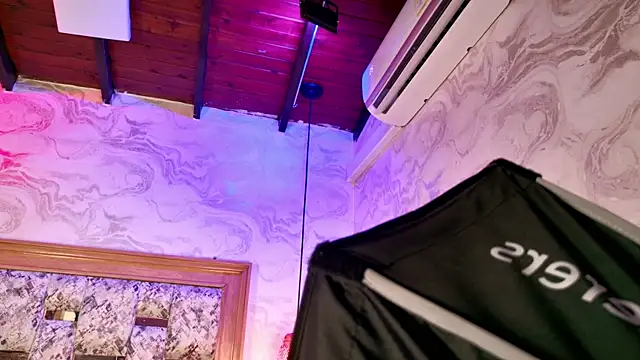 emily dempsey online show from 04/01/26, 07:11