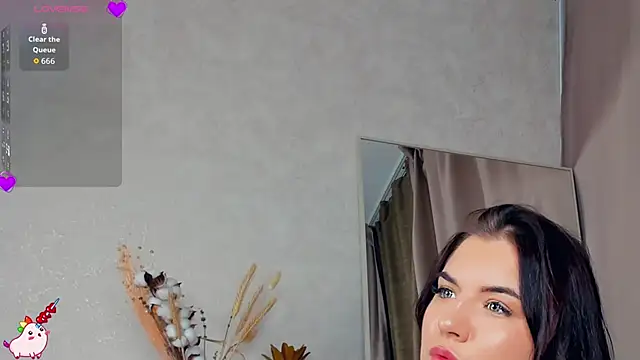 Snapshot of BenniePatience chatting on 12/05/25, 04:03 BenniePatience online show from 12/05/25, 04:03