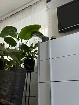 s4rah online show from 03/05/26, 12:12