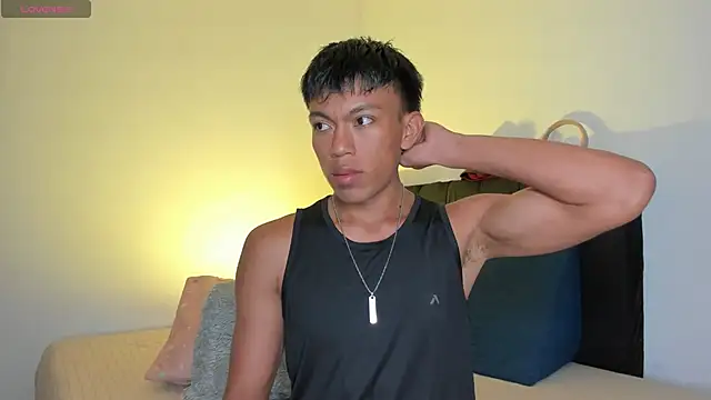 santinaughty online show from 02/19/26, 02:29