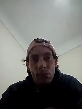 Gui-1987 online show from 11/30/25, 09:02