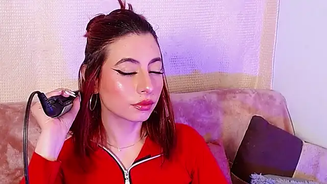 SophieDeRose online show from 01/12/26, 05:01