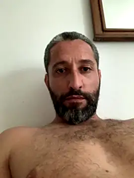 Calientesensible online show from 12/13/25, 09:09