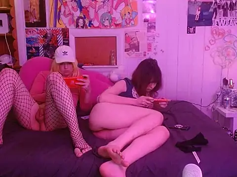 HamtaroFan online show from 12/22/25, 09:28