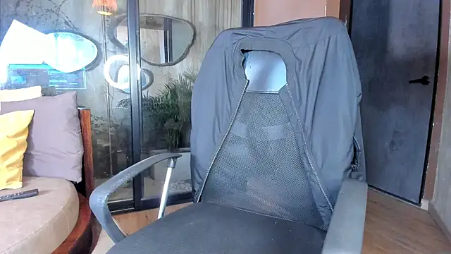 isaac grimm online show from 01/18/26, 03:21