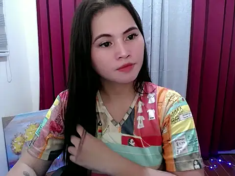 pinay lover143 online show from 05/26/26, 11:50