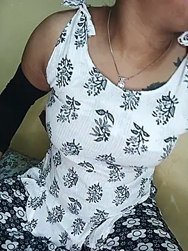 Kavya Baby online show from 02/28/26, 09:38