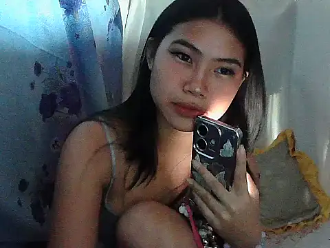 Allysonxx05 online show from 02/01/26, 06:45