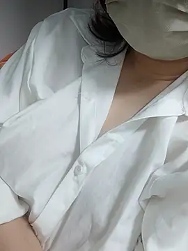 miniiceyya online show from 07/24/26, 06:06