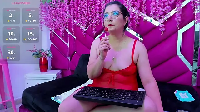 Alexa Sanz online show from 04/09/26, 07:52