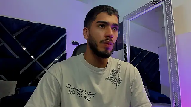 Franco banderas online show from 02/21/26, 02:51