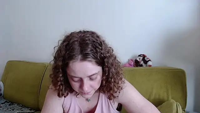 DeliaBlew online show from 05/20/26, 04:46