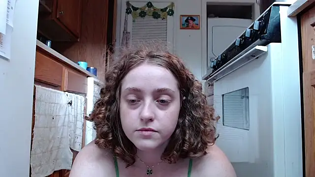 DeliaBlew online show from 05/22/26, 04:23