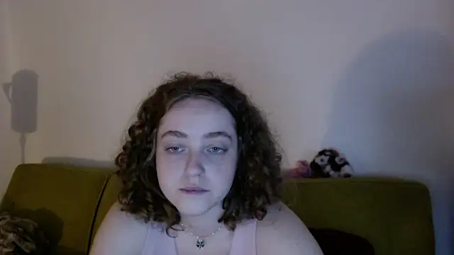 DeliaBlew online show from 05/23/26, 11:47