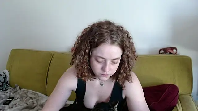 DeliaBlew online show from 05/30/26, 02:14