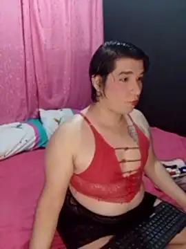 Snapshot of sissy-lover chatting on 01/17/26, 05:01 sissy-lover online show from 01/17/26, 05:01