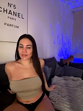 AsianDreamx online show from 12/04/25, 08:06