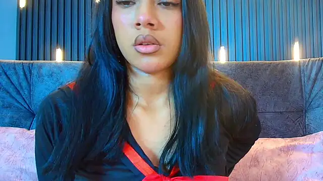 Snapshot of brunette_candyy_ chatting on 03/19/26, 01:15 brunette candyy online show from 03/19/26, 01:15