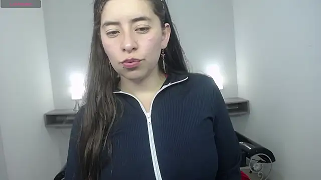 Keila x  online show from 01/15/26, 08:23