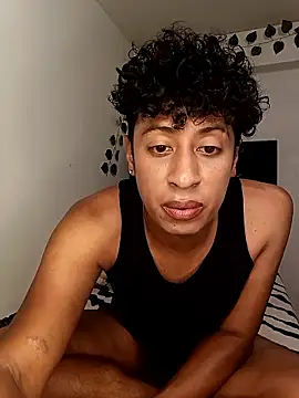 Varek biglatin dick online show from 01/06/26, 02:15