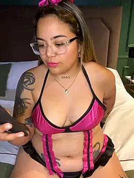 Lindalatina2001 online show from 01/09/26, 01:08