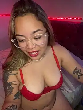 Lindalatina2001 online show from 02/27/26, 01:27