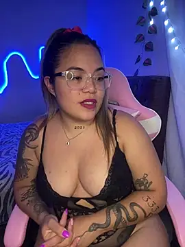 Lindalatina2001 online show from 03/19/26, 01:31