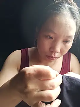 Snapshot of Evelyn-n chatting on 07/02/26, 02:55 Evelyn-n online show from 07/02/26, 02:55