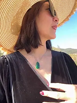 A-ZJunn online show from 02/20/26, 07:21