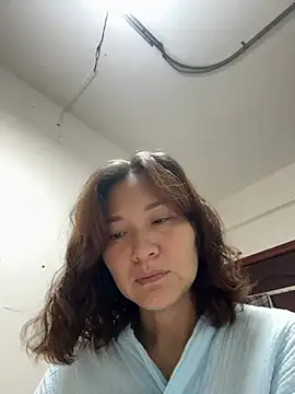 Snapshot of A-ZJunn chatting on 07/19/26, 12:31 A-ZJunn online show from 07/19/26, 12:31
