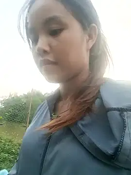 Pretty-haert online show from 12/15/25, 09:57