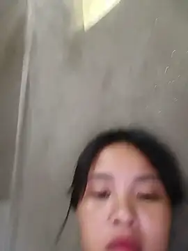 Snapshot of Pretty-haert chatting on 06/20/26, 04:37 Pretty-haert online show from 06/20/26, 04:37