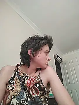Amy01112 online show from 07/04/26, 05:19