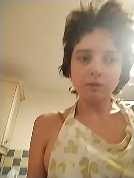 Amy01112 online show from 07/18/26, 12:15