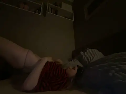 Snapshot of givemepleasing chatting on 02/17/26, 10:38 givemepleasing online show from 02/17/26, 10:38