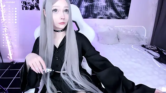 lyric4 online show from 03/27/26, 05:02