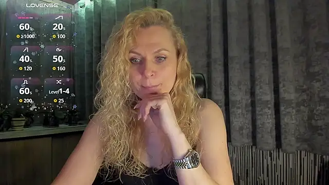 LanaLight x online show from 04/06/26, 08:43