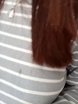 gatitachula93 online show from 03/26/26, 12:44