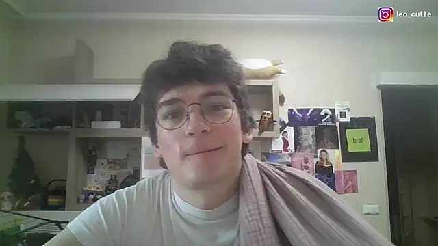 leo cutie online show from 05/02/26, 06:40