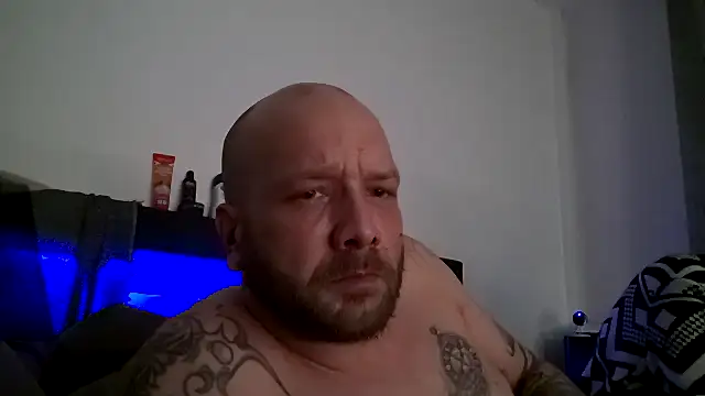 RedTeufelGirl online show from 02/11/26, 12:37