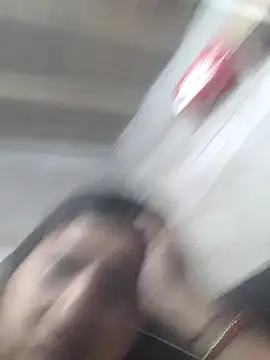 Estefanny Lolyy online show from 12/18/25, 05:02